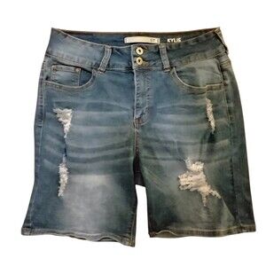 !iT. KYLIE High Rise Curvy Shorts Size 10